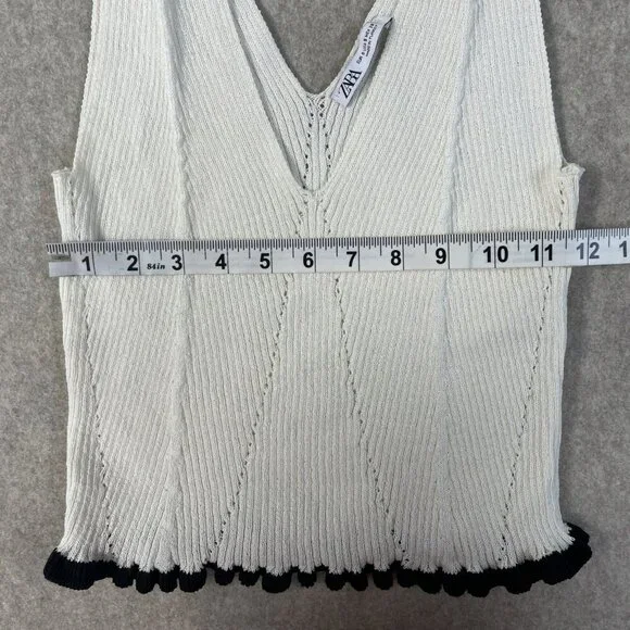 Zara Cream Sleeveless Crochet Knit Bottom Ruffle Crop Sweater Tank Top V Neck SM - Picture 6 of 9